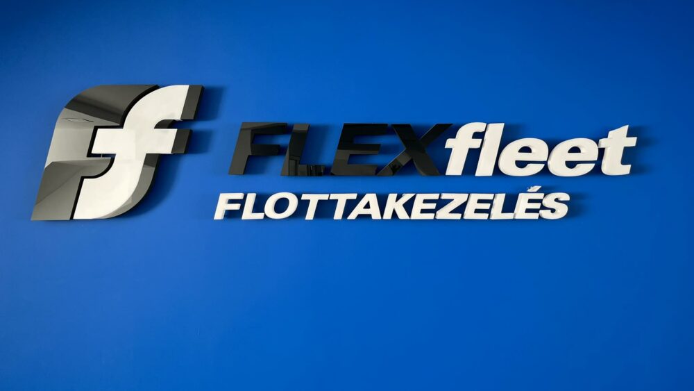A Flexfleet Zrt. 12 éve foglalkozik flozttakezeléssel, az autók tartós bérlet és rent-a-car konstrukcióban is elérhetők.