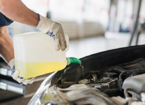 fagyálló hűtőfolyadék csere kannából